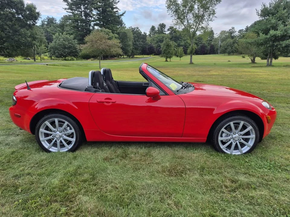 2007 Mazda NC MX-5 Miata - Image 8 of 20