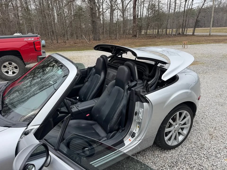 2007 Mazda NC MX-5 Miata - Image 2 of 3