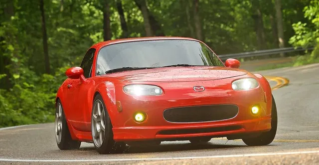 2007 Mazda Miata MX5 PRHT GT