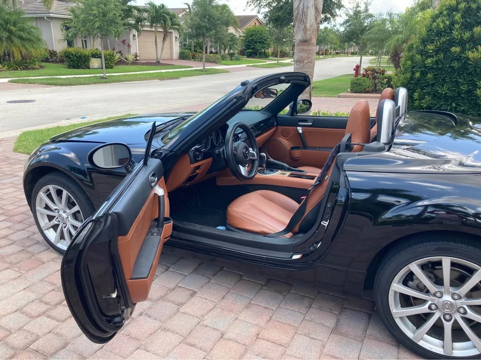 2007 Mazda NC MX-5 Miata - Image 3 of 8