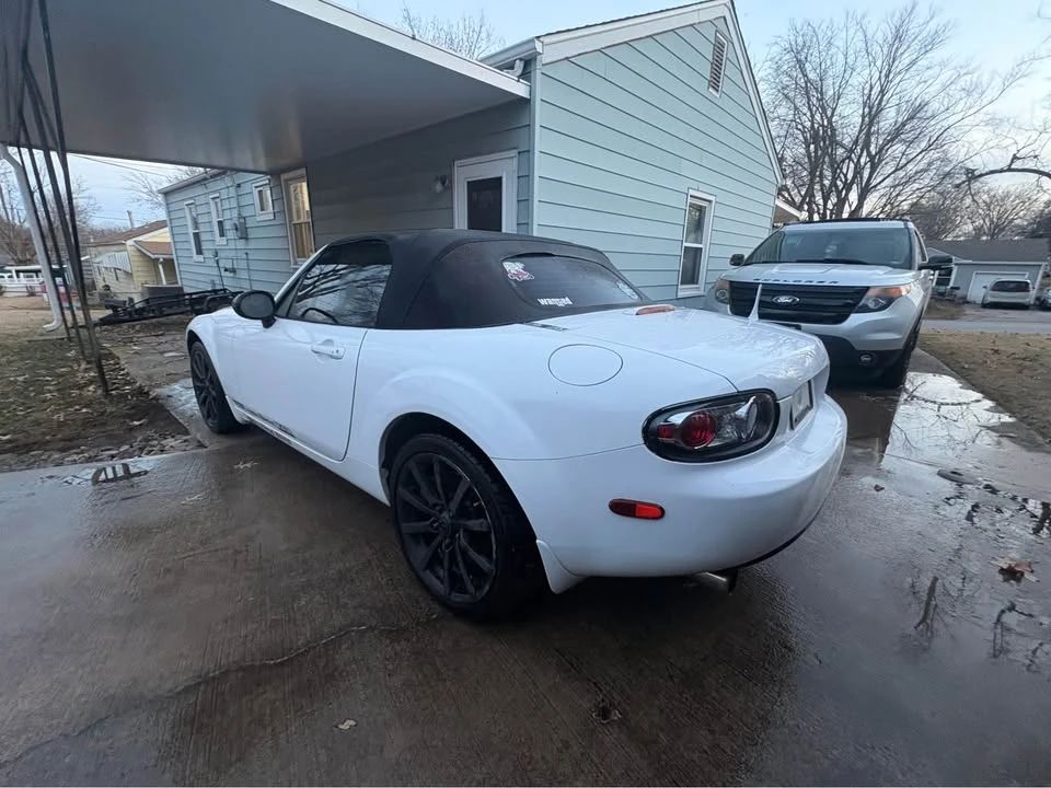 2007 Mazda NC MX-5 Miata - Image 7 of 10