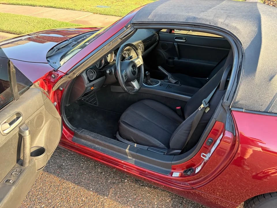 2007 Mazda NC MX-5 Miata - Image 8 of 11