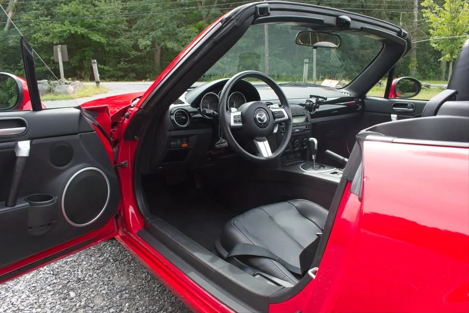 2007 Mazda NC MX-5 Miata - Image 11 of 12