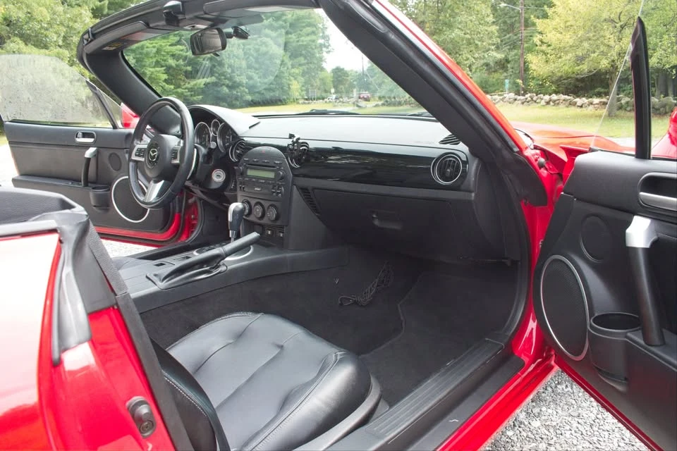 2007 Mazda NC MX-5 Miata - Image 9 of 12