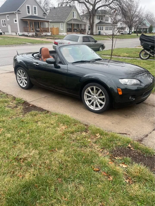 2007 Mazda NC MX-5 Miata - Image 4 of 5