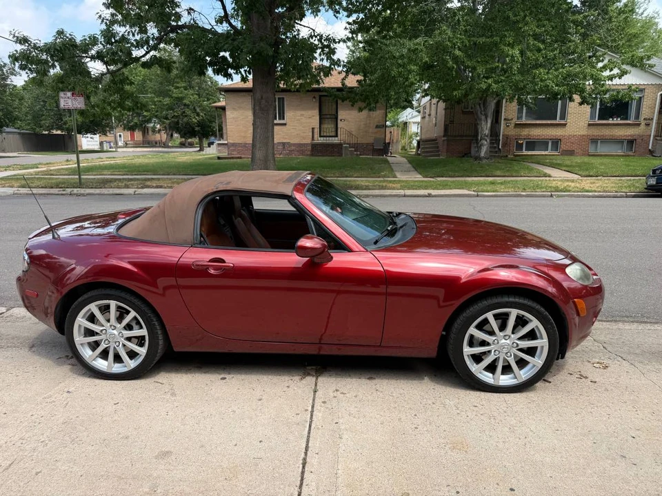 2007 Mazda NC MX-5 Miata - Image 8 of 12