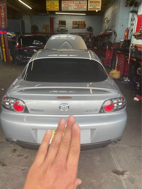 2007 Mazda RX-8 1st Gen - Image 9 of 9