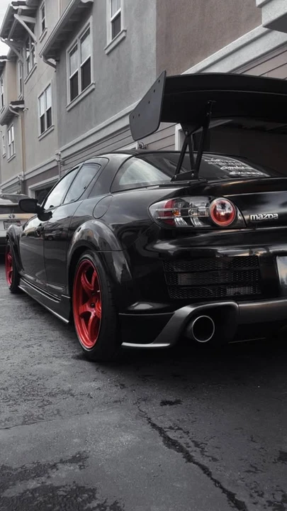 2007 Mazda RX-8 1st Gen - Image 2 of 3