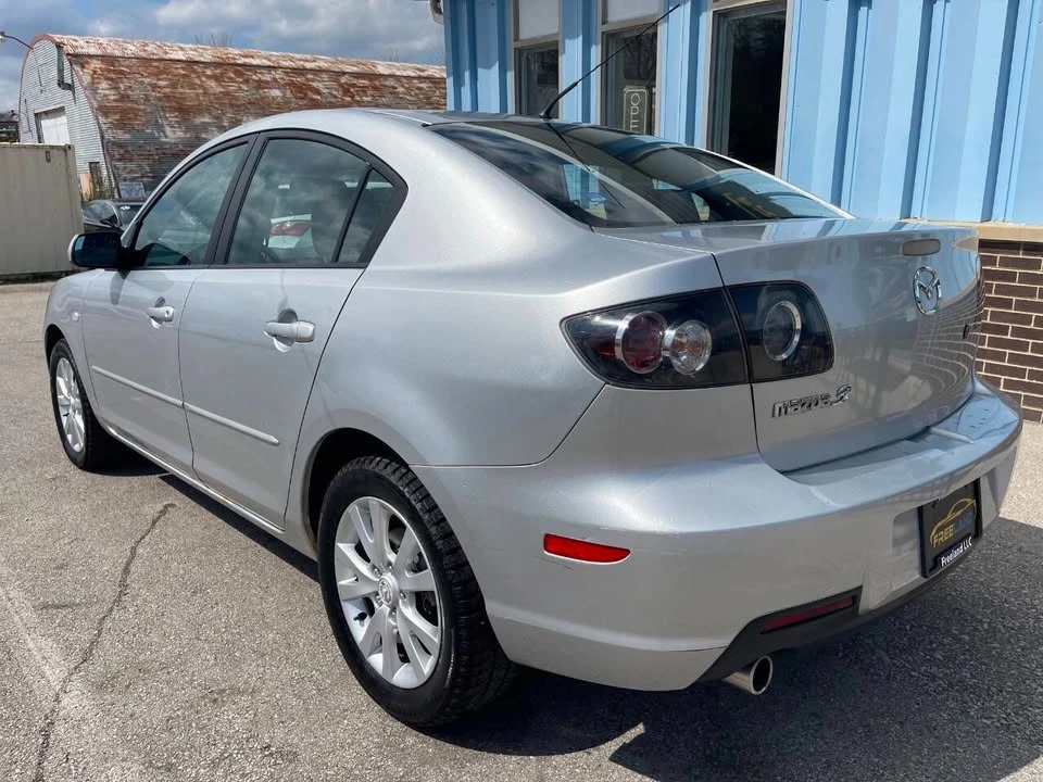 2007 Mazda Mazda 3 1st Gen - Image 13 of 20