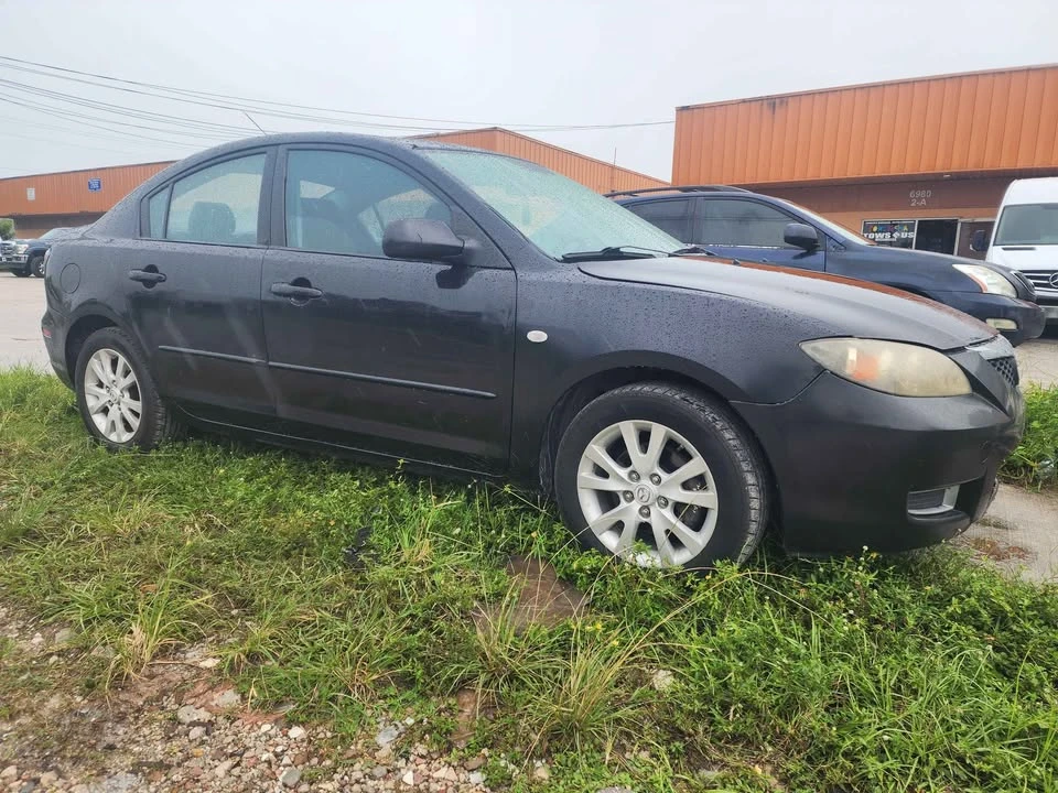 2007 Mazda Mazda 3 1st Gen - Image 2 of 9