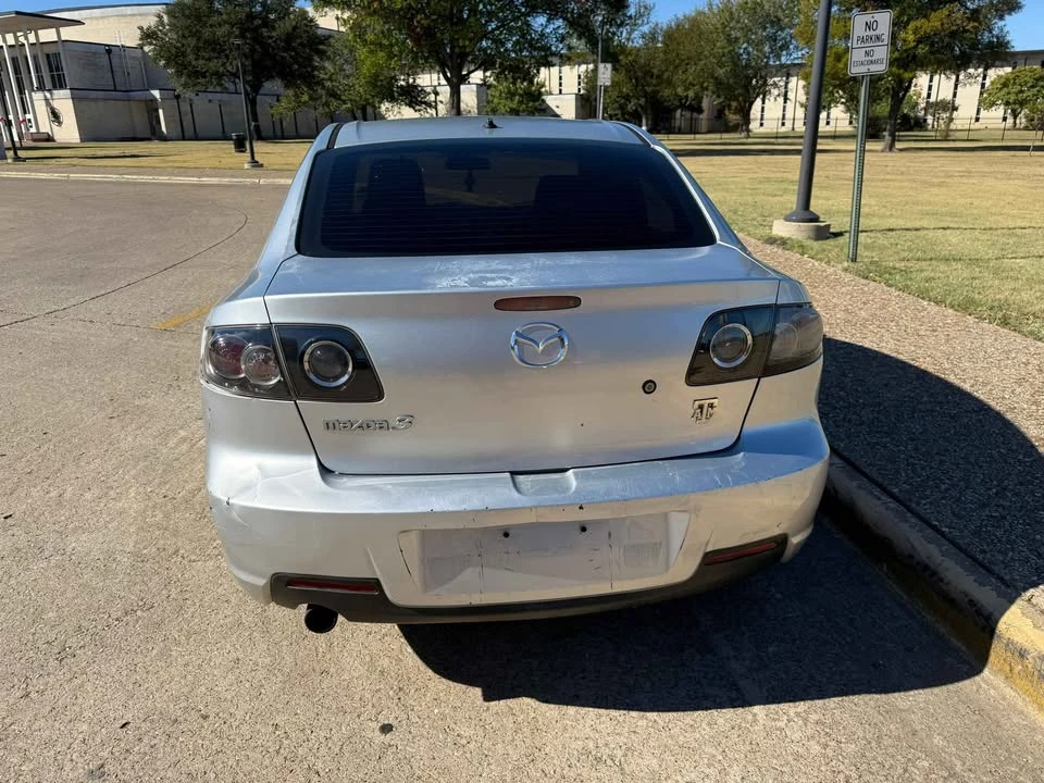 2007 Mazda Mazda 3 1st Gen - Image 4 of 9