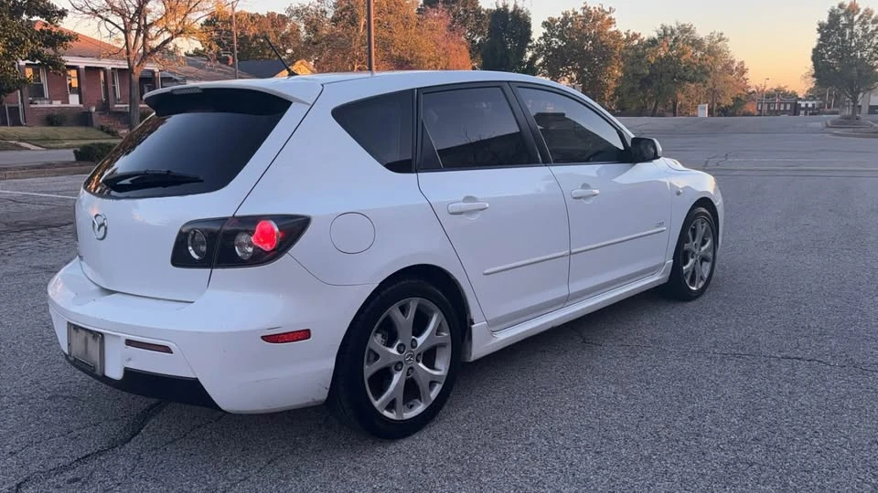 2007 Mazda Mazda 3 1st Gen - Image 3 of 5