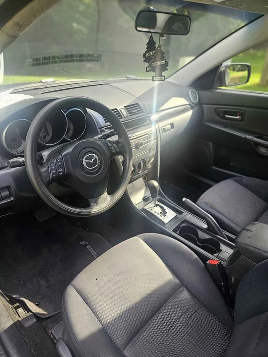 2007 Mazda Mazda 3 1st Gen - Image 13 of 19