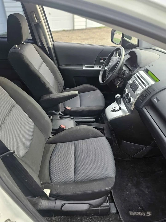 2007 Mazda Mazda 5 - Image 6 of 8