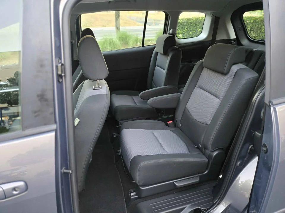 2007 Mazda Mazda 5 - Image 13 of 18
