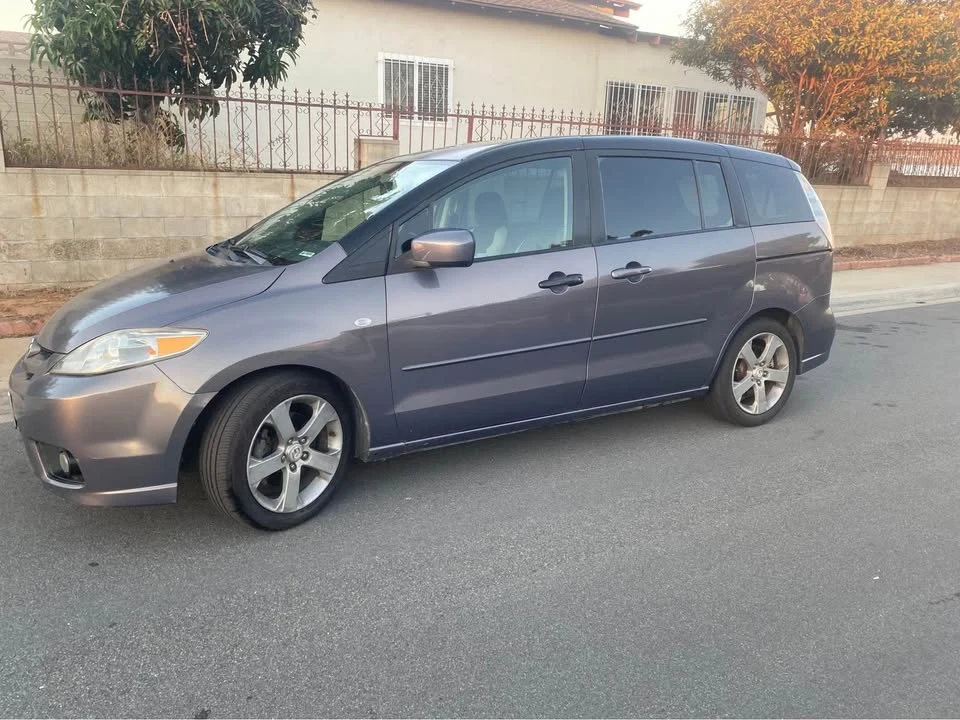 2007 Mazda Mazda 5 - Image 3 of 10