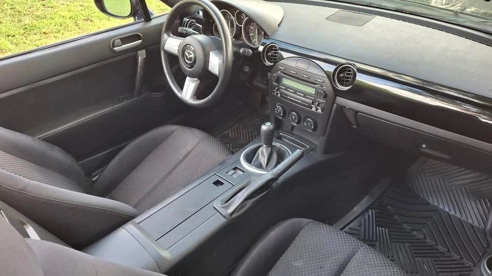 2007 Mazda NC MX-5 Miata - Image 7 of 9