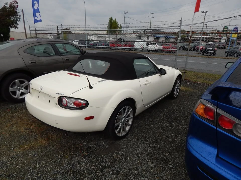 2007 Mazda NC MX-5 Miata - Image 6 of 9