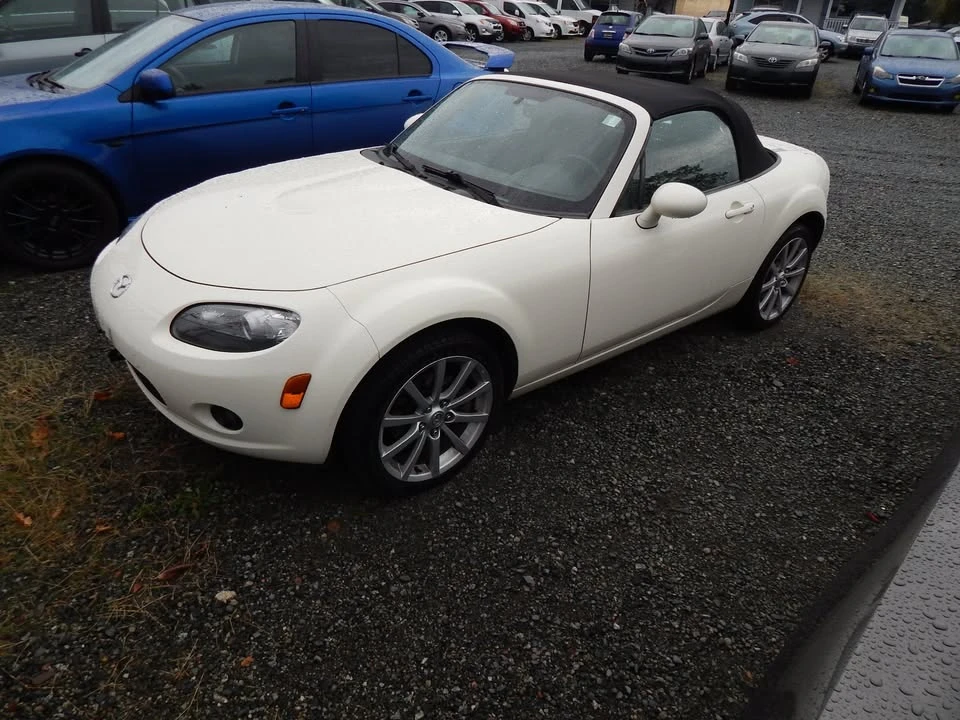 2007 Mazda NC MX-5 Miata - Image 2 of 9