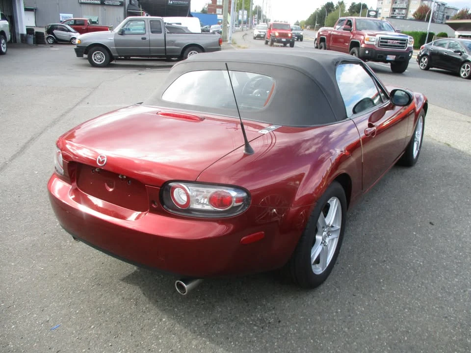 2007 Mazda NC MX-5 Miata - Image 4 of 8