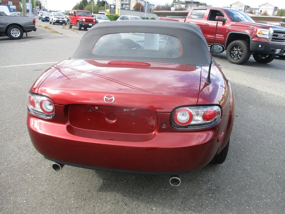 2007 Mazda NC MX-5 Miata - Image 5 of 8