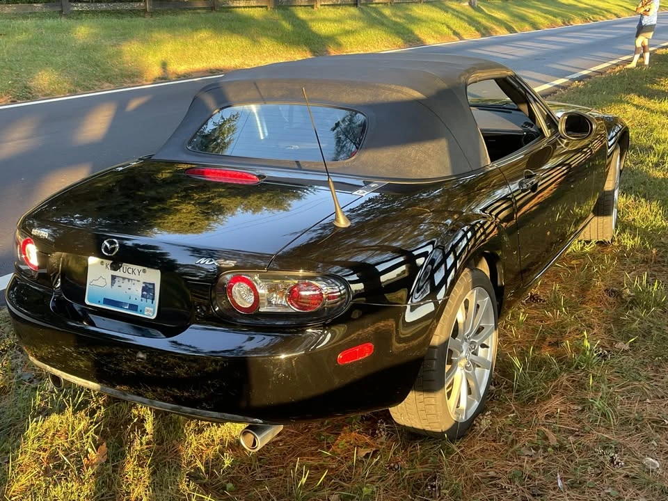 2007 Mazda NC MX-5 Miata - Image 16 of 18