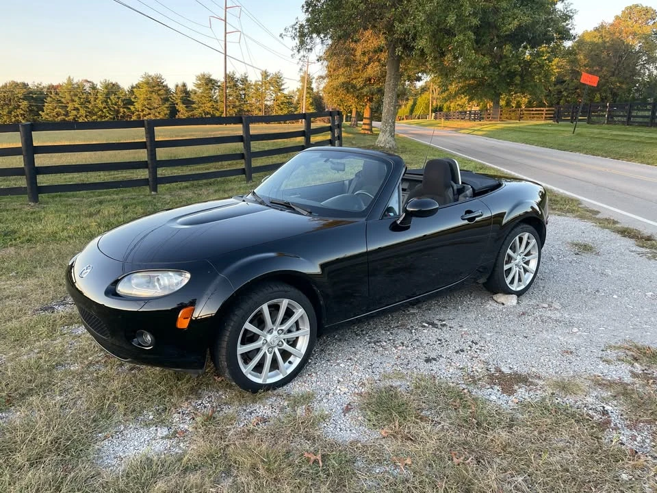 2007 Mazda NC MX-5 Miata - Image 10 of 18