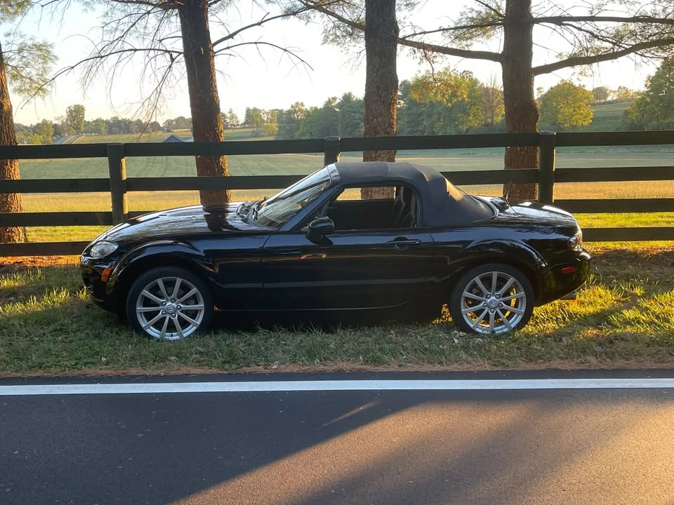 2007 Mazda NC MX-5 Miata - Image 2 of 18