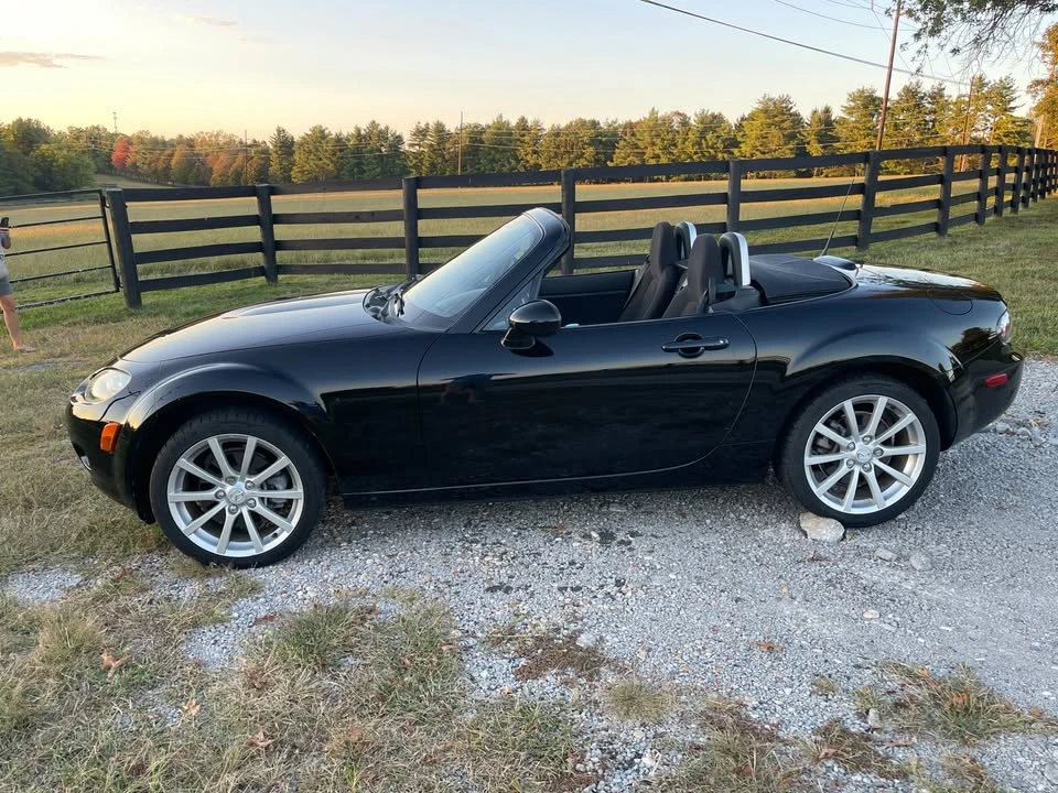 2007 Mazda NC MX-5 Miata - Image 11 of 18