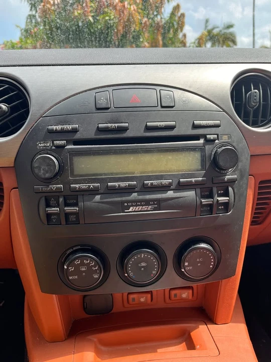 2007 Mazda NC MX-5 Miata - Image 14 of 19