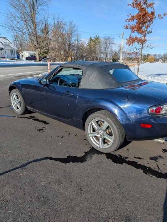 2007 Mazda NC MX-5 Miata - Image 2 of 9