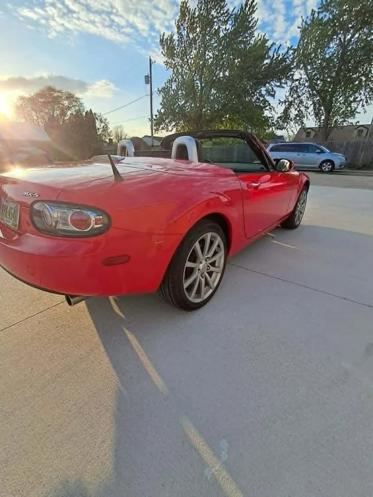 2007 Mazda NC MX-5 Miata - Image 4 of 20
