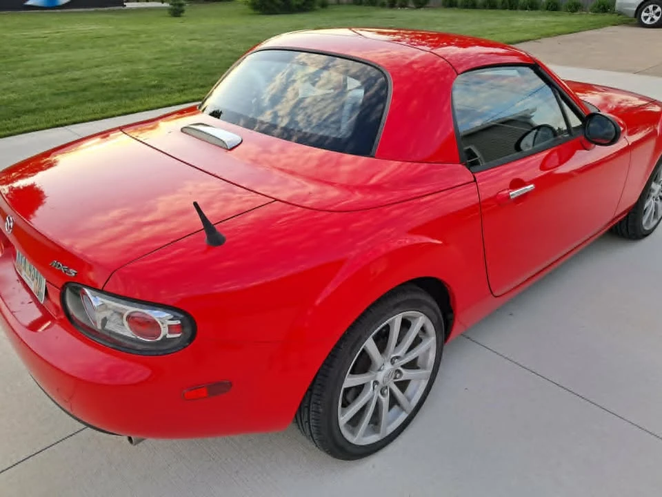 2007 Mazda NC MX-5 Miata - Image 12 of 20