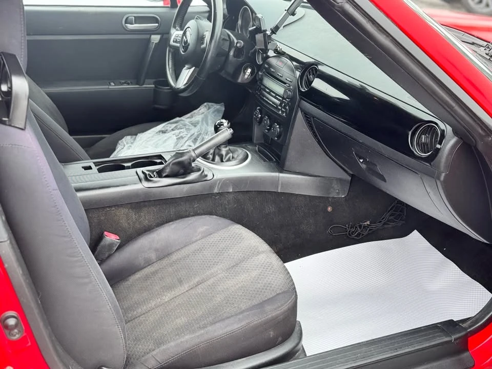 2007 Mazda NC MX-5 Miata - Image 10 of 17
