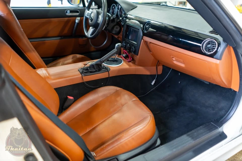 2007 Mazda NC MX-5 Miata - Image 6 of 16