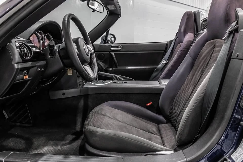 2007 Mazda NC MX-5 Miata - Image 16 of 20