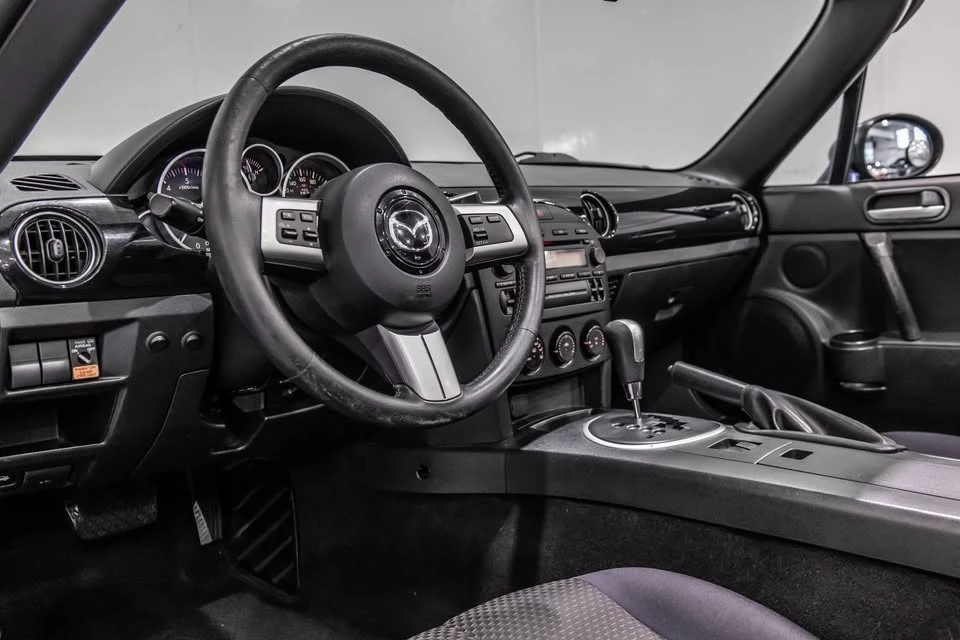2007 Mazda NC MX-5 Miata - Image 17 of 20