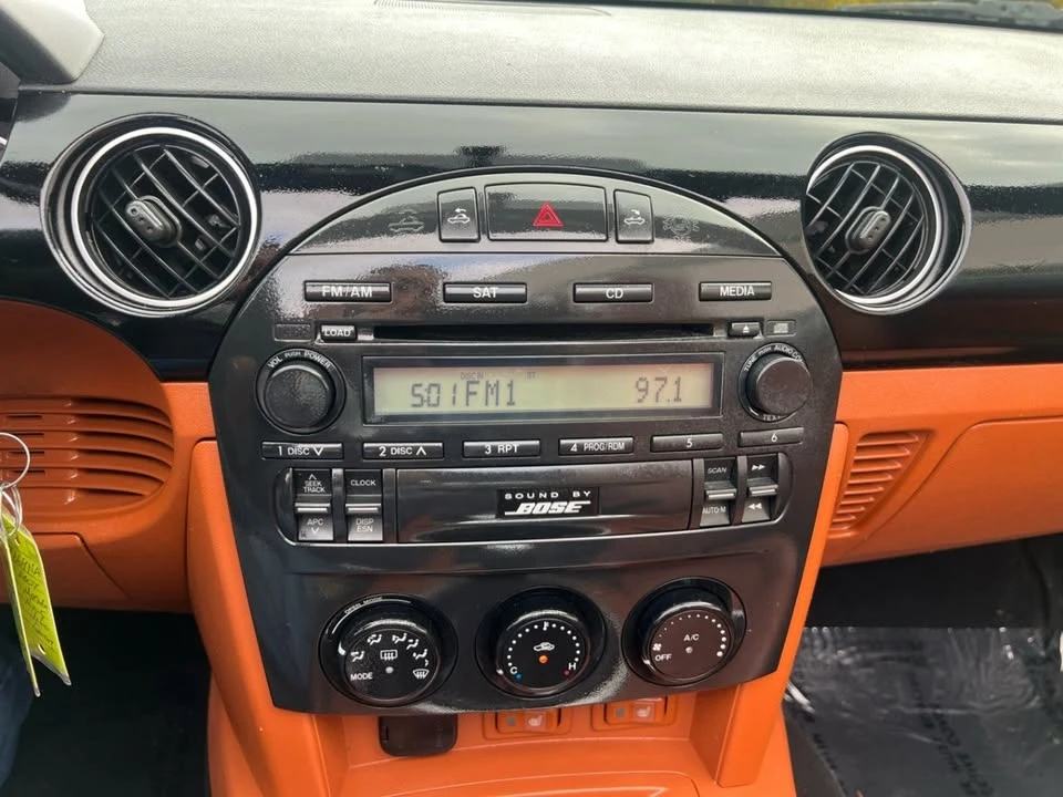 2007 Mazda NC MX-5 Miata - Image 16 of 19