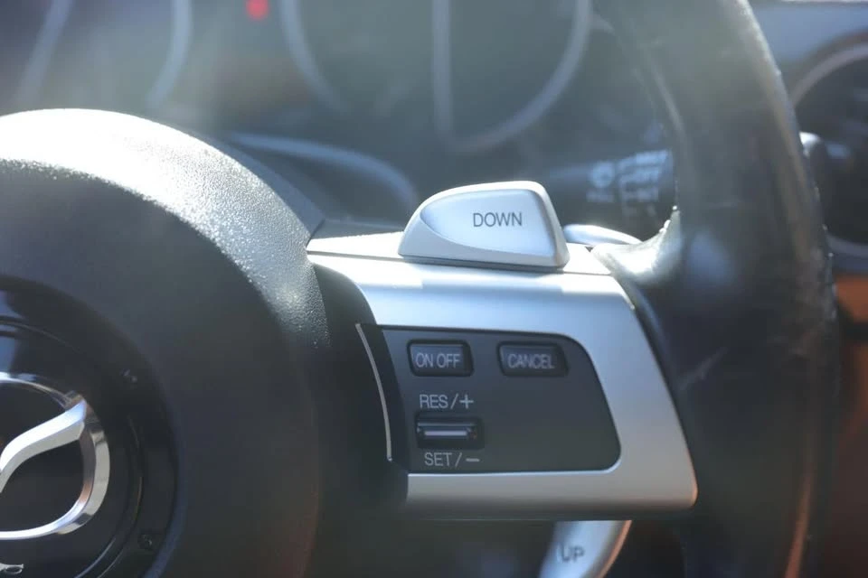 2007 Mazda NC MX-5 Miata - Image 13 of 20