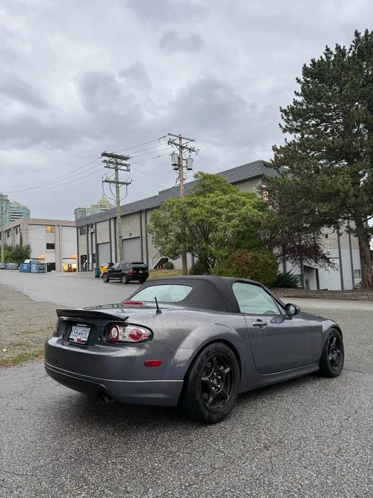2007 Mazda NC MX-5 Miata - Image 4 of 19