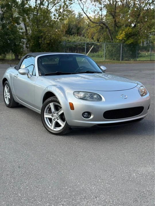 2007 Mazda NC MX-5 Miata - Image 4 of 15