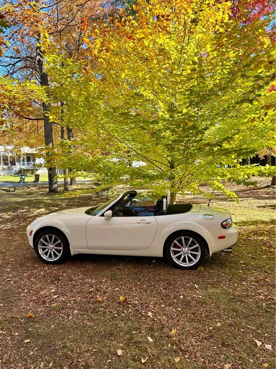 2007 Mazda NC MX-5 Miata - Image 3 of 3