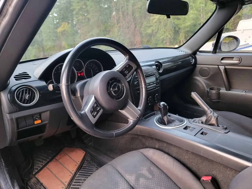 2007 Mazda NC MX-5 Miata - Image 8 of 9
