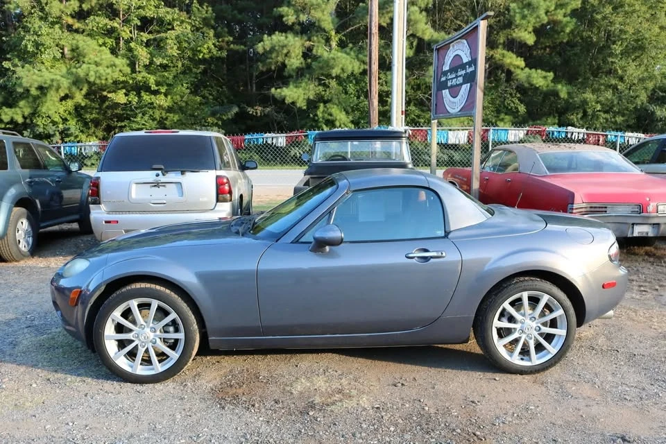 2007 Mazda NC MX-5 Miata - Image 8 of 12