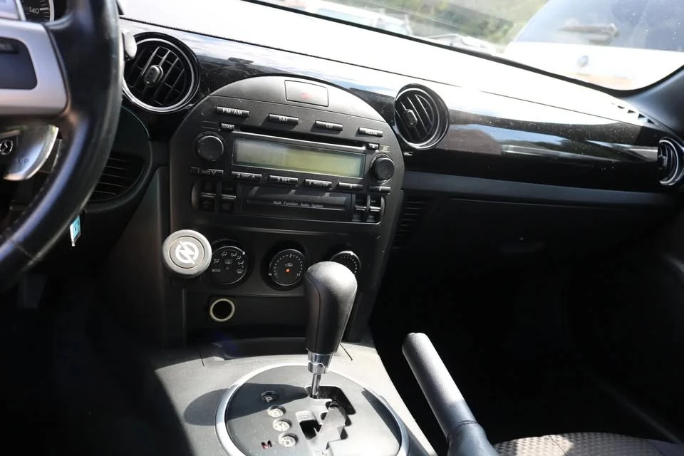 2007 Mazda NC MX-5 Miata - Image 11 of 15