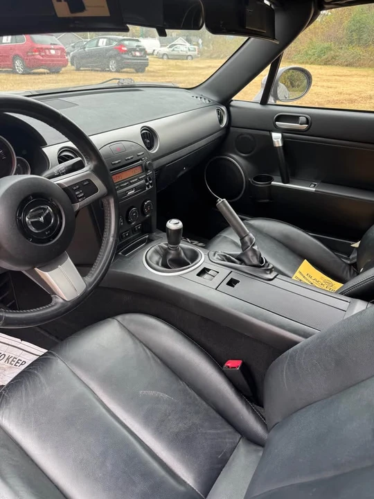 2007 Mazda NC MX-5 Miata - Image 5 of 6