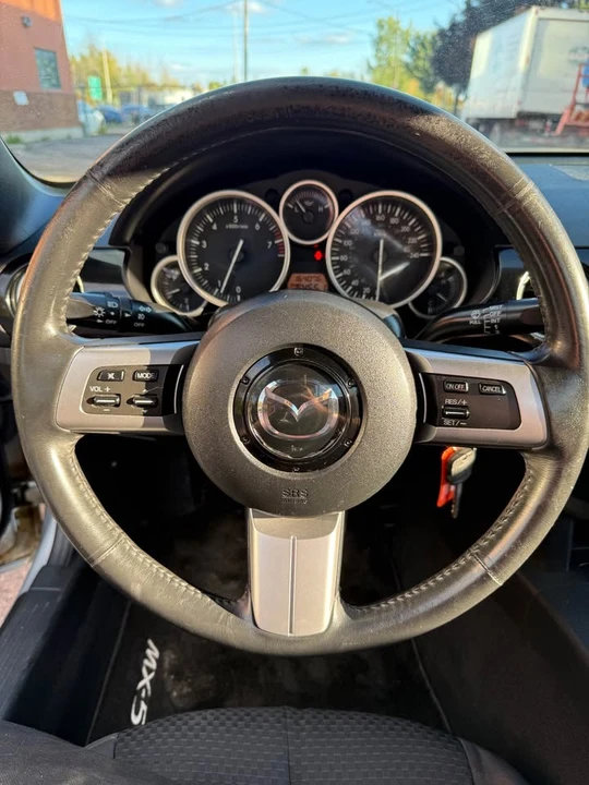 2007 Mazda NC MX-5 Miata - Image 14 of 15