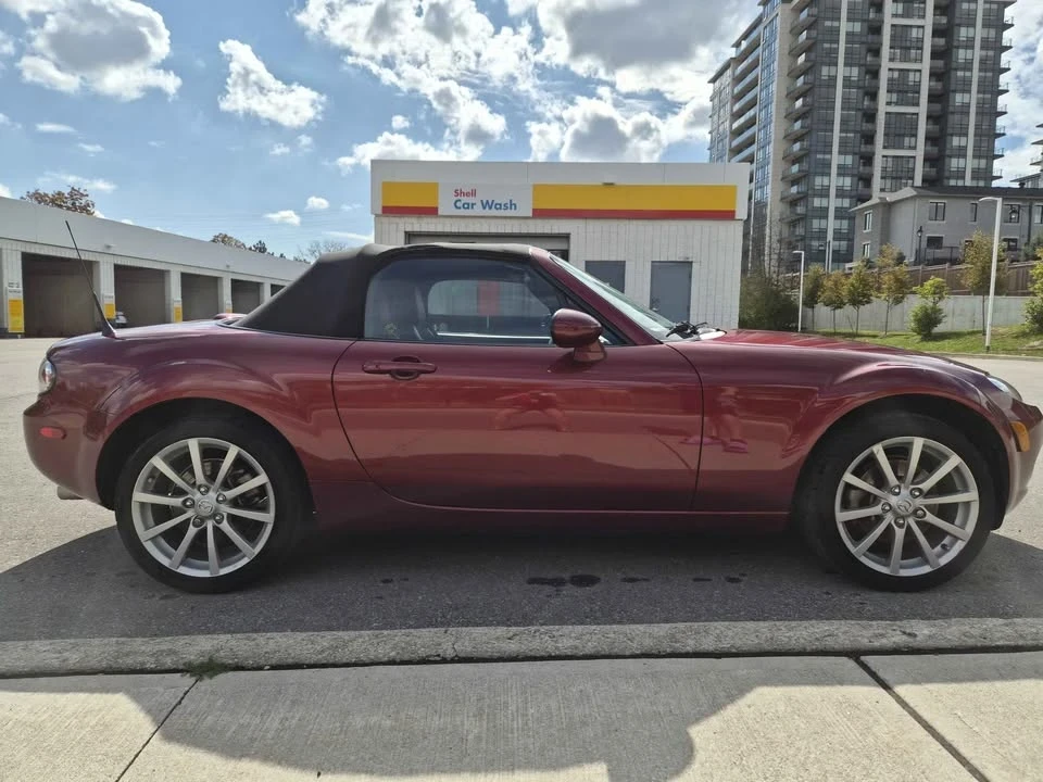 2007 Mazda NC MX-5 Miata - Image 5 of 11
