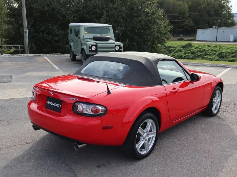 2007 Mazda NC MX-5 Miata - Image 16 of 20