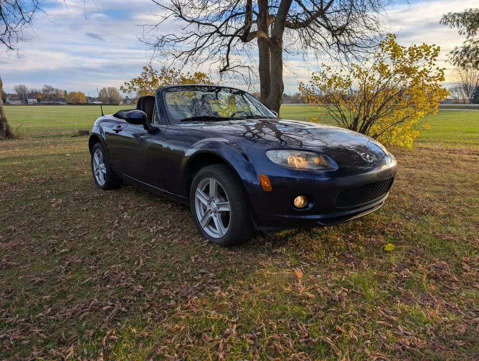 2007 Mazda NC MX-5 Miata - Image 3 of 16